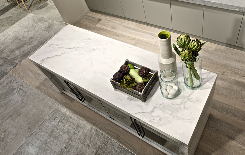 美品◼️バカラ　ダルマ セラミカトップ マーブルマルキーナ（マット）｜タイルの通販