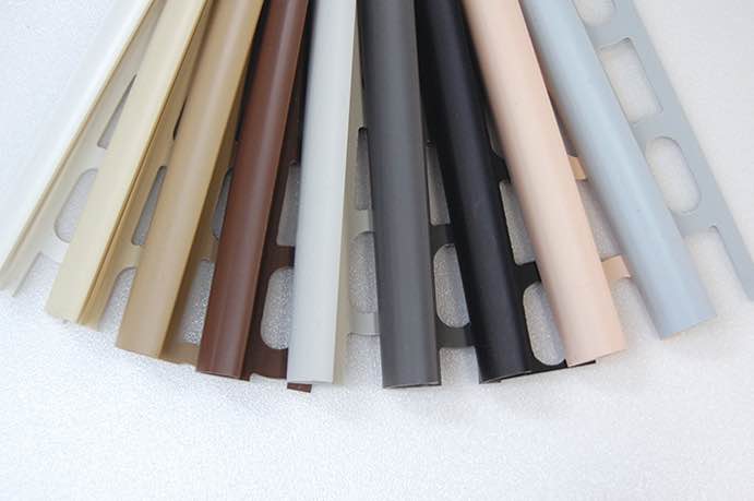 アド ラウンドトリムⅢPVC ライトグレー 出隅用｜副資材・工法の通販